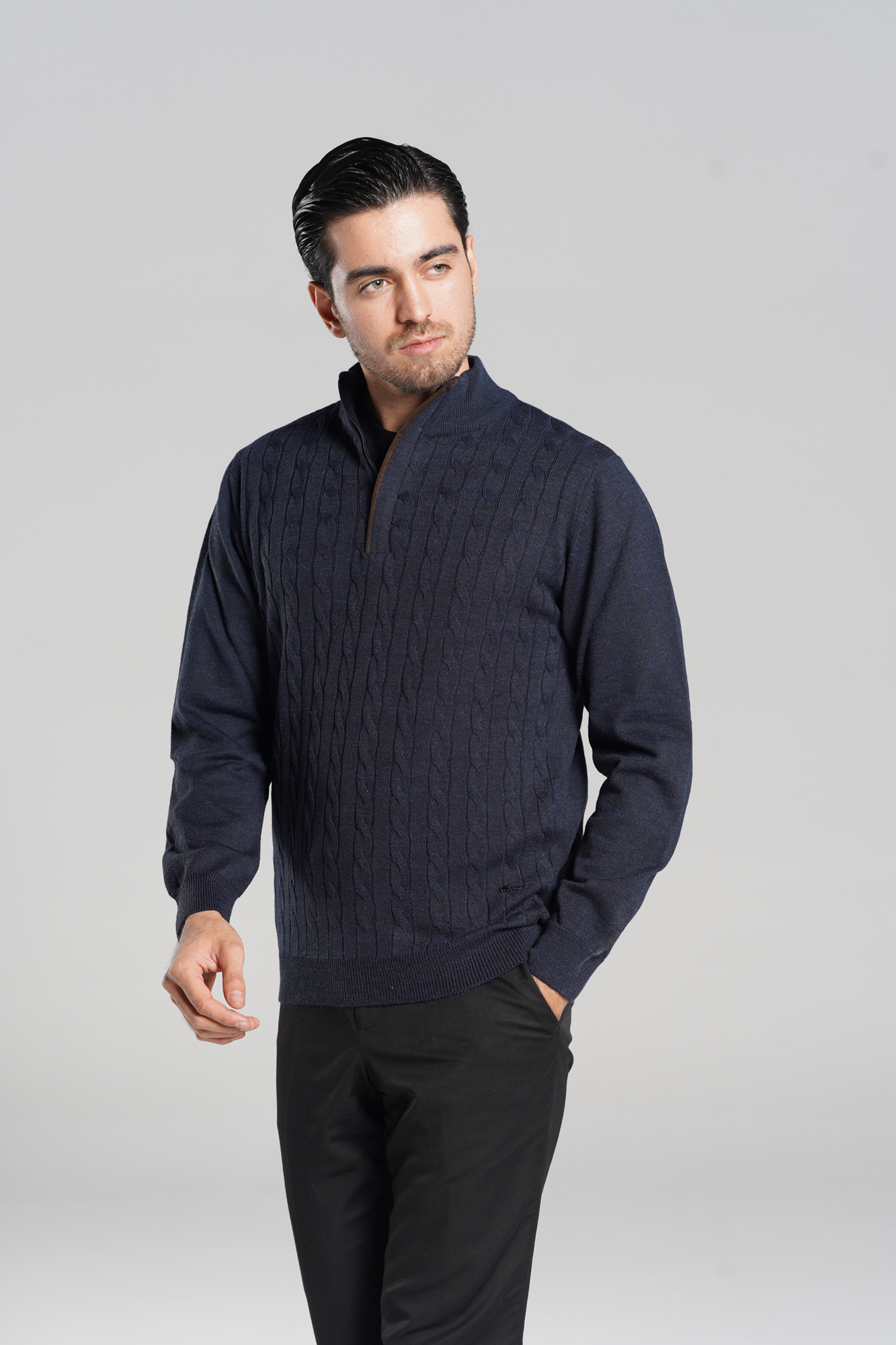 نیم زیپ طرح کاموا