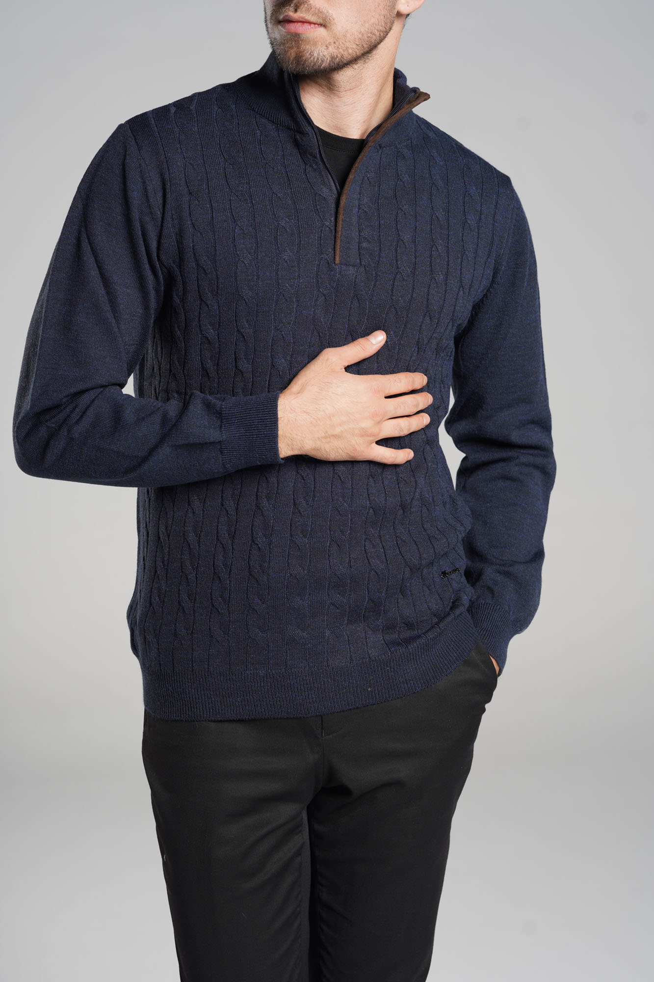 نیم زیپ طرح کاموا