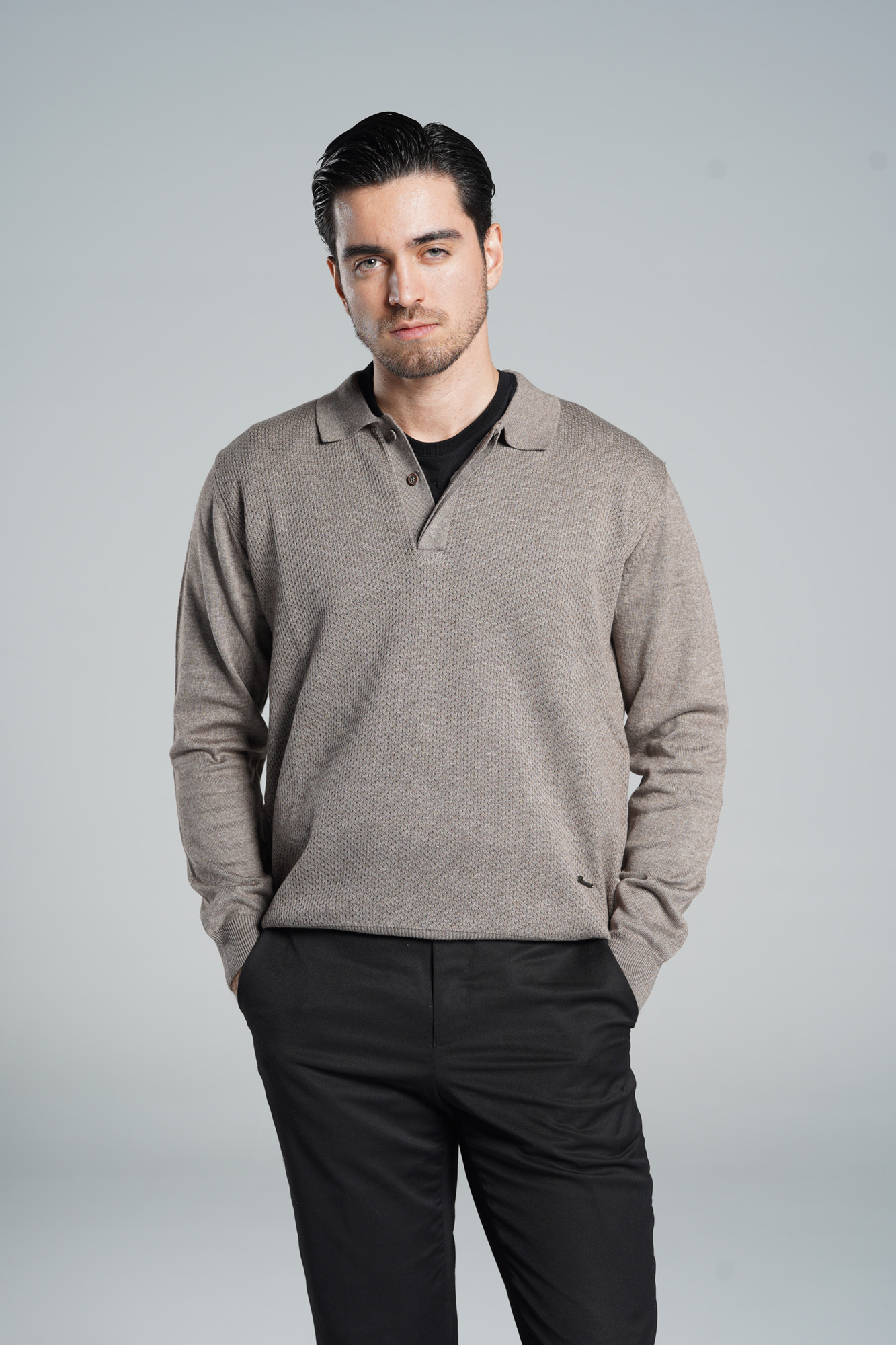 سه دکمه قاپک دار