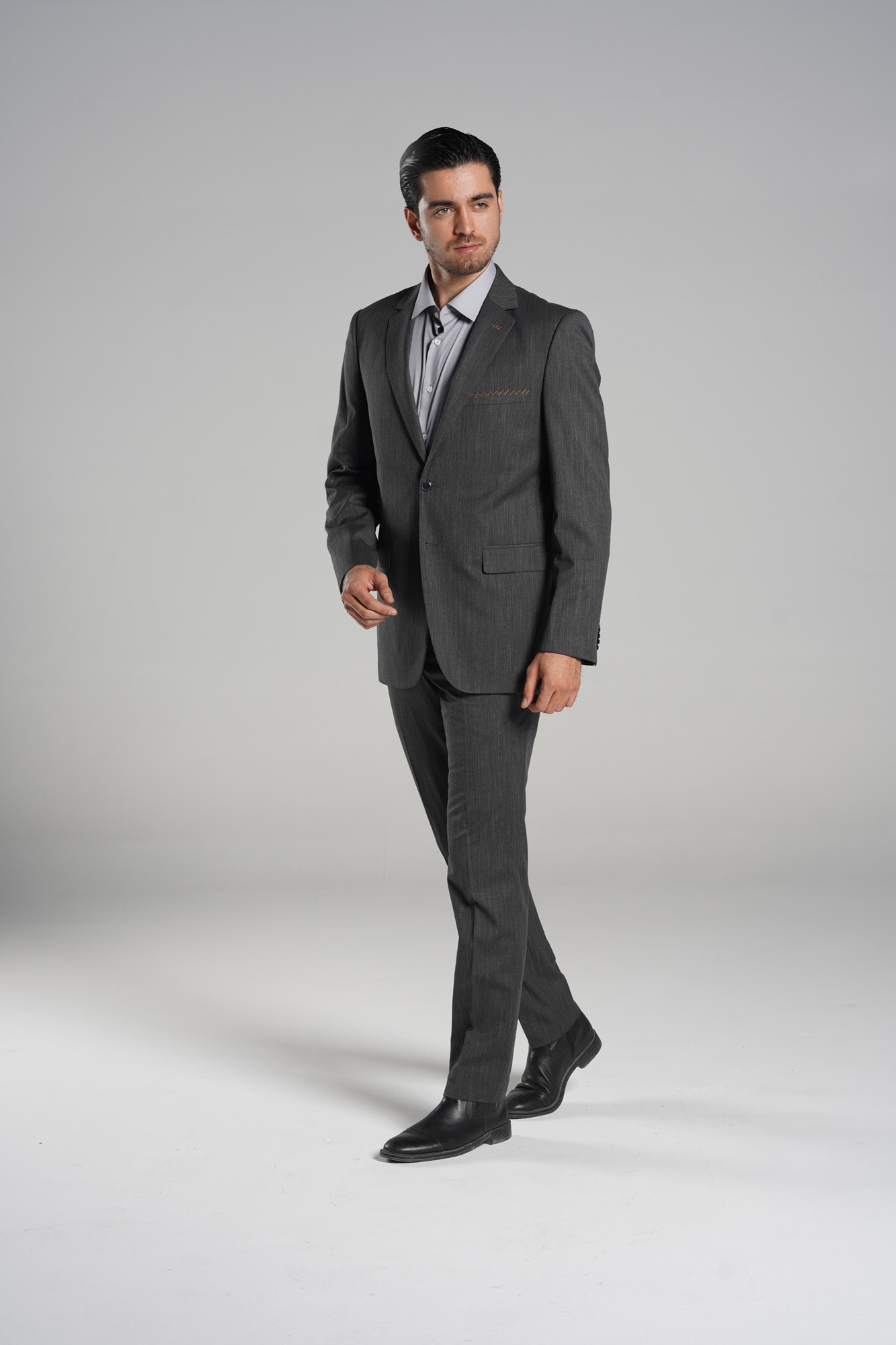 کت شلوار کلاسیک