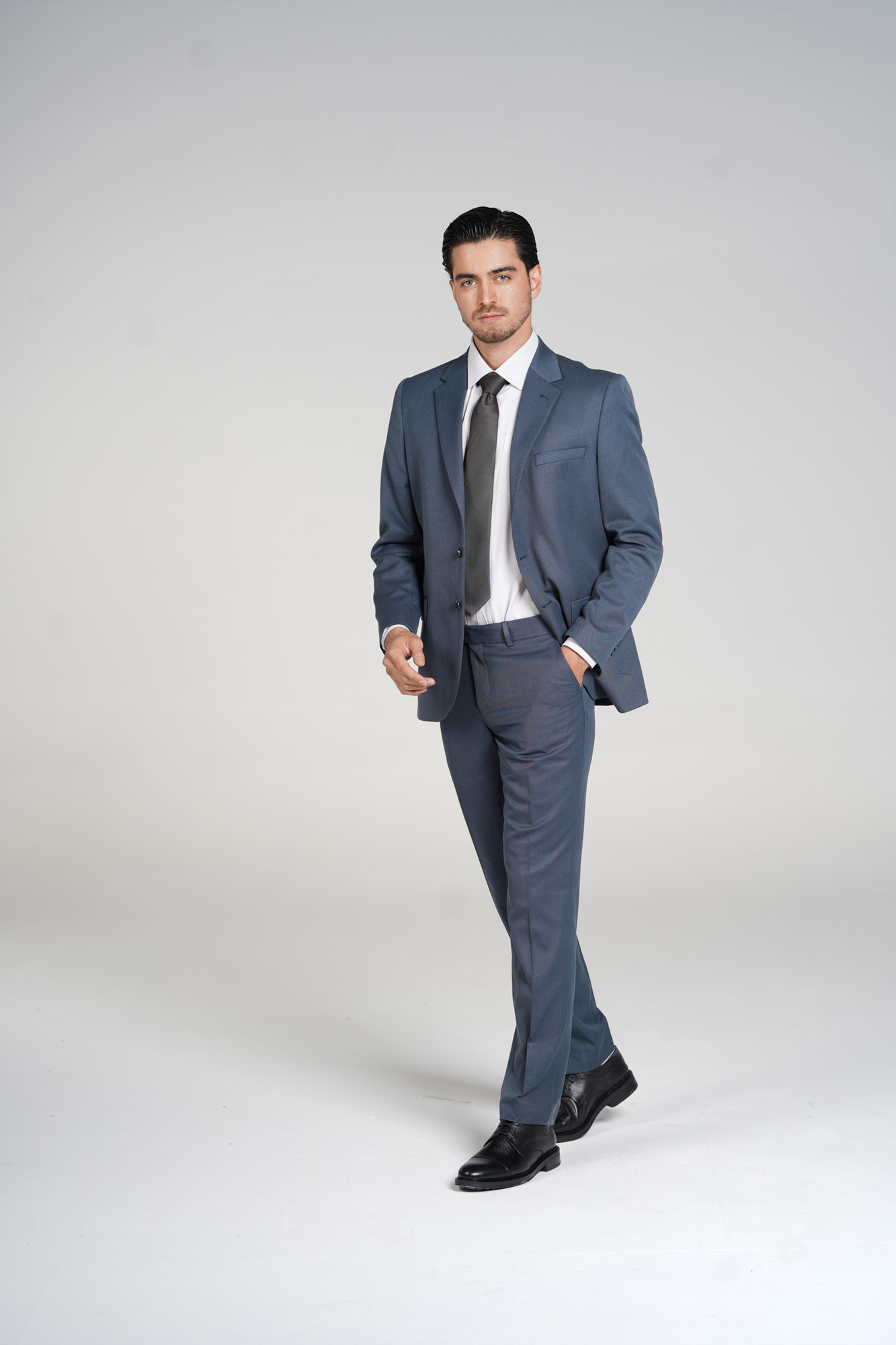 کت شلوار گاباردین