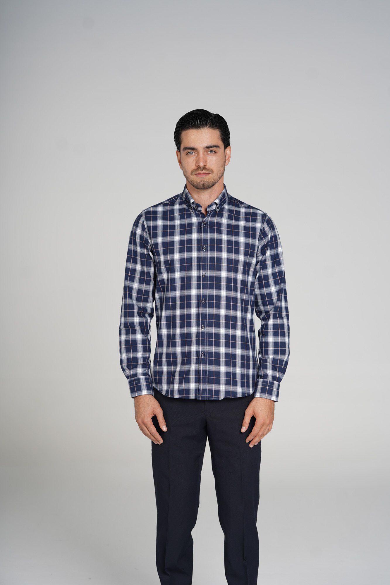 پیراهن چهارخانه