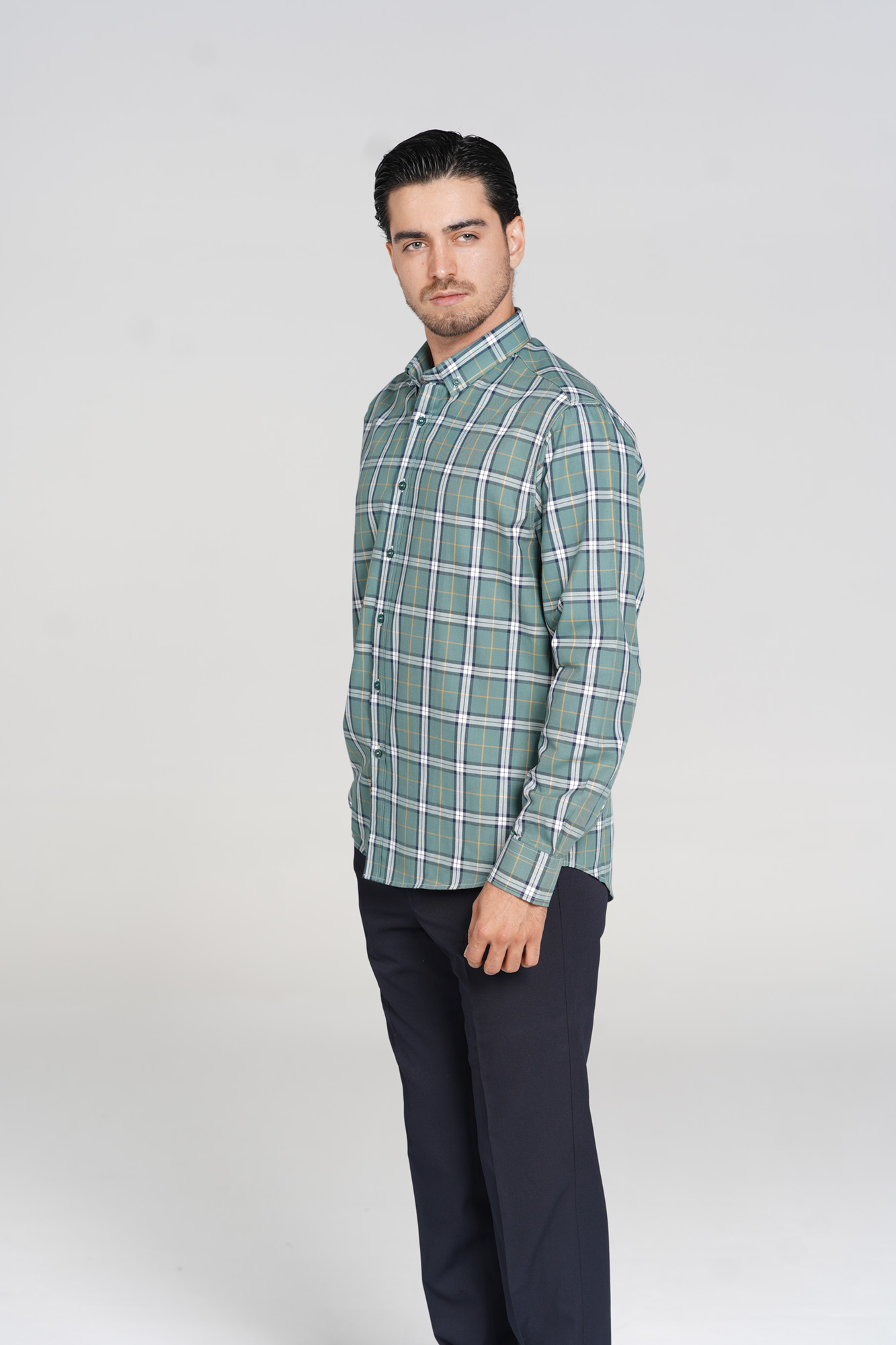 پیراهن چهارخانه