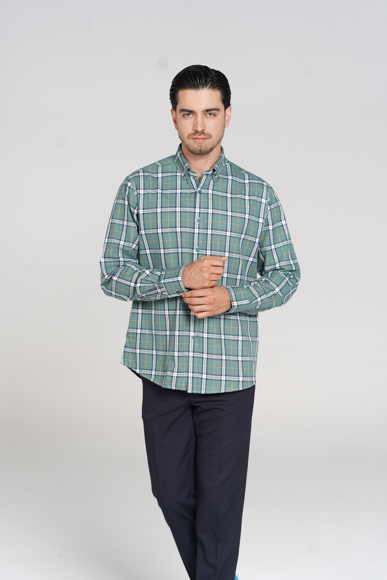 پیراهن چهارخانه