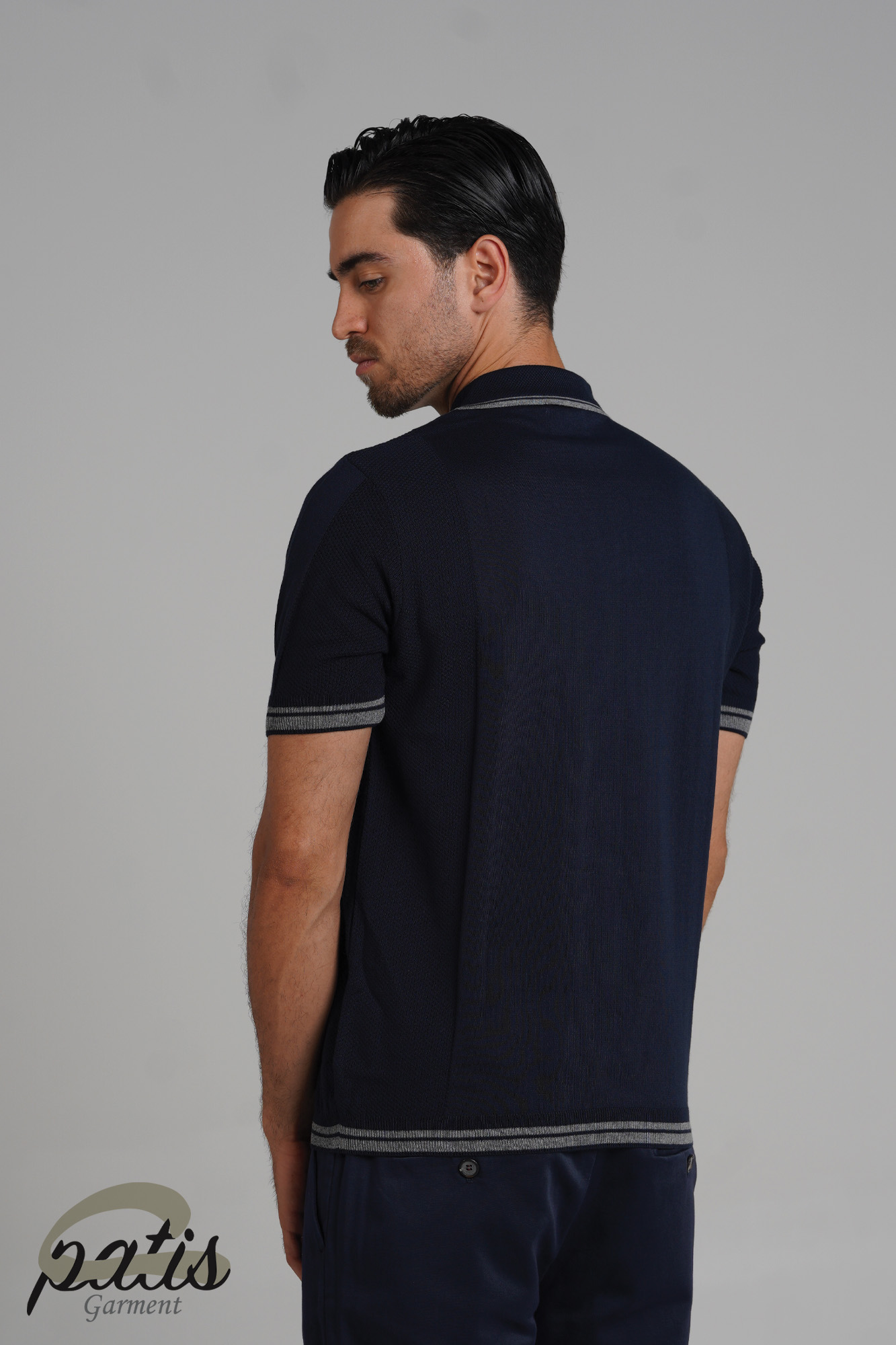 پولوشرت یقه باز دورنگ