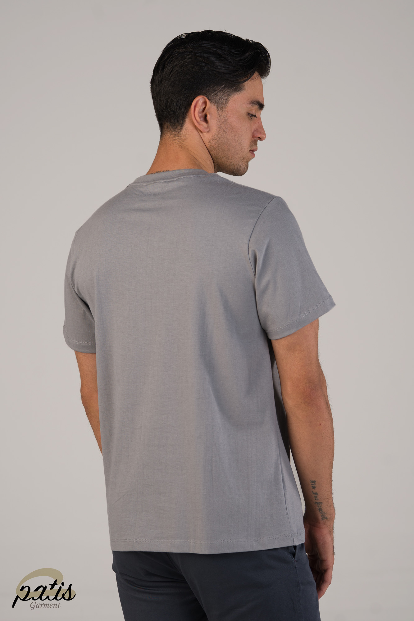 تیشرت بیسیک