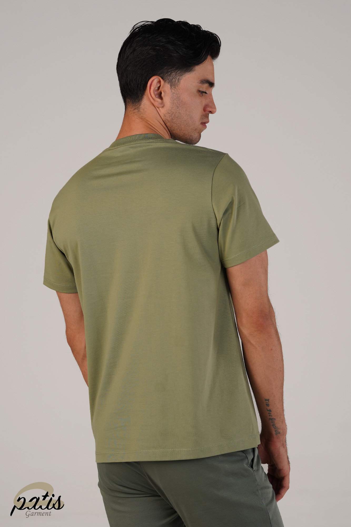 تیشرت بیسیک