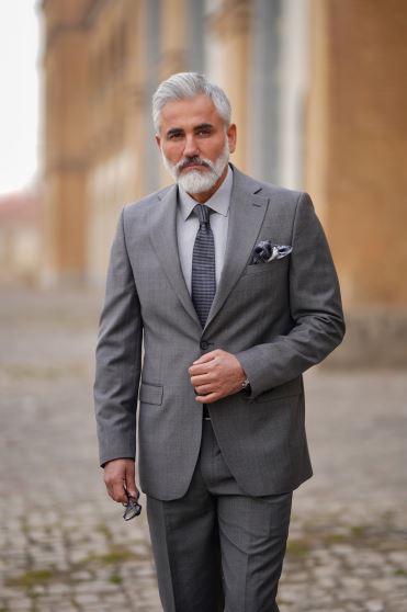 کت شلوار کلاسیک آلتین