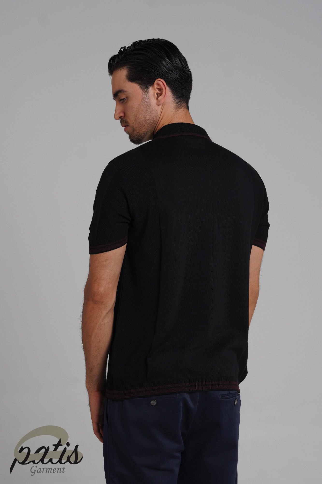 پولوشرت یقه باز